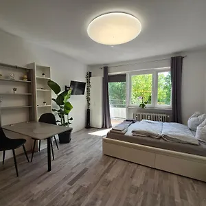 Msapartment Stylish Wohnen Im Ruhigen Teil Von , Stuttgart Deutschland