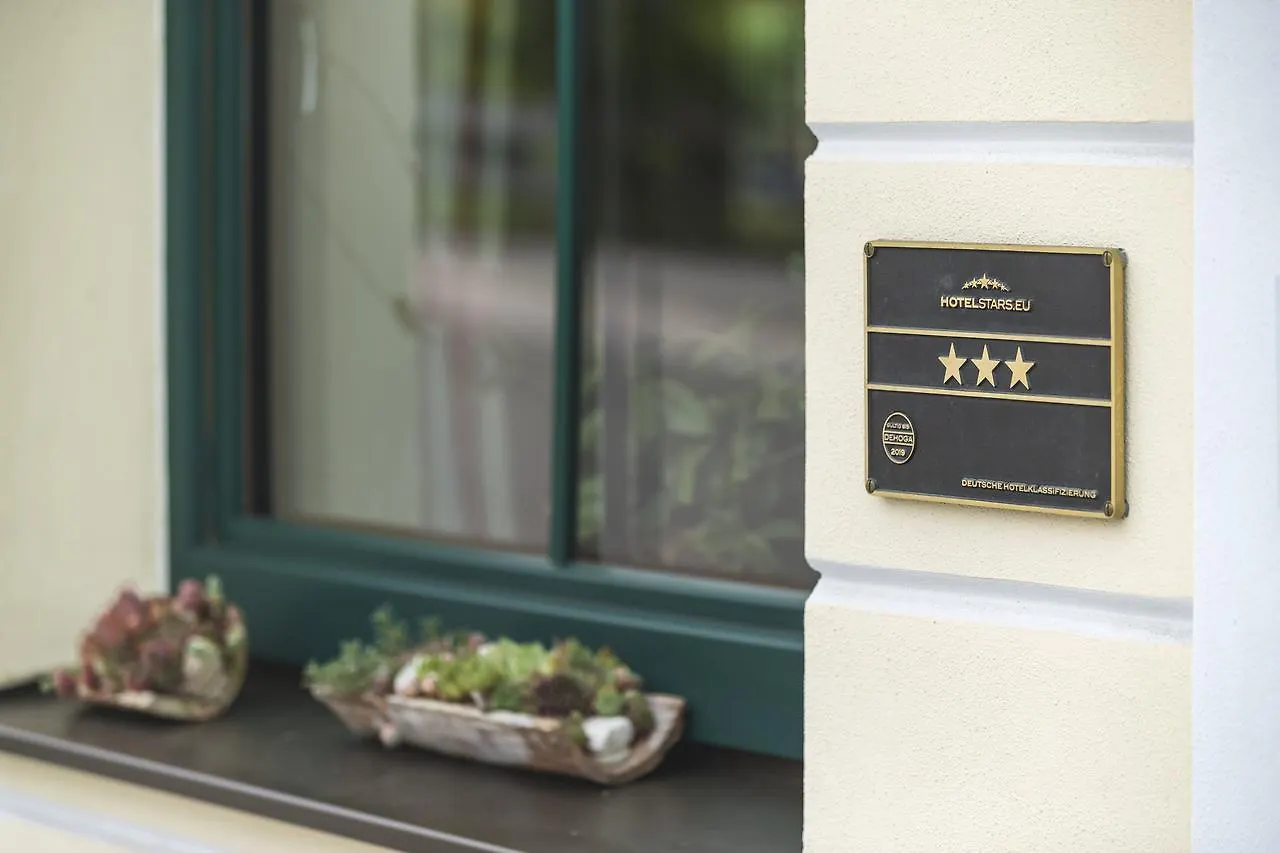 Gasthof - Hotel Zur Post Neukirchen am Teisenberg 3*,  Germany