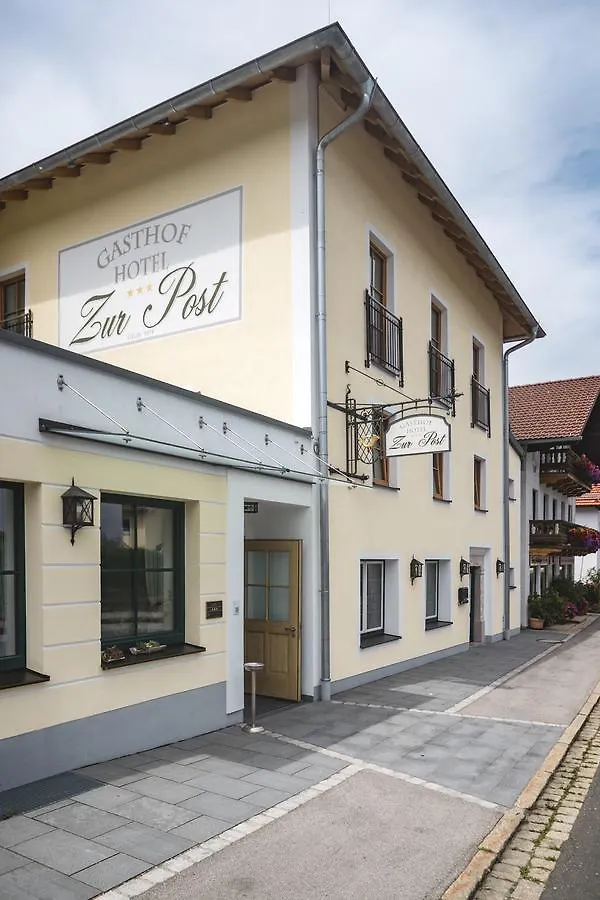 Gasthof - Hotel Zur Post Neukirchen am Teisenberg