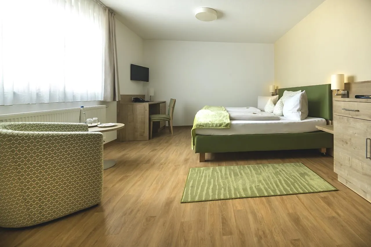 Gasthof - Hotel Zur Post Neukirchen am Teisenberg